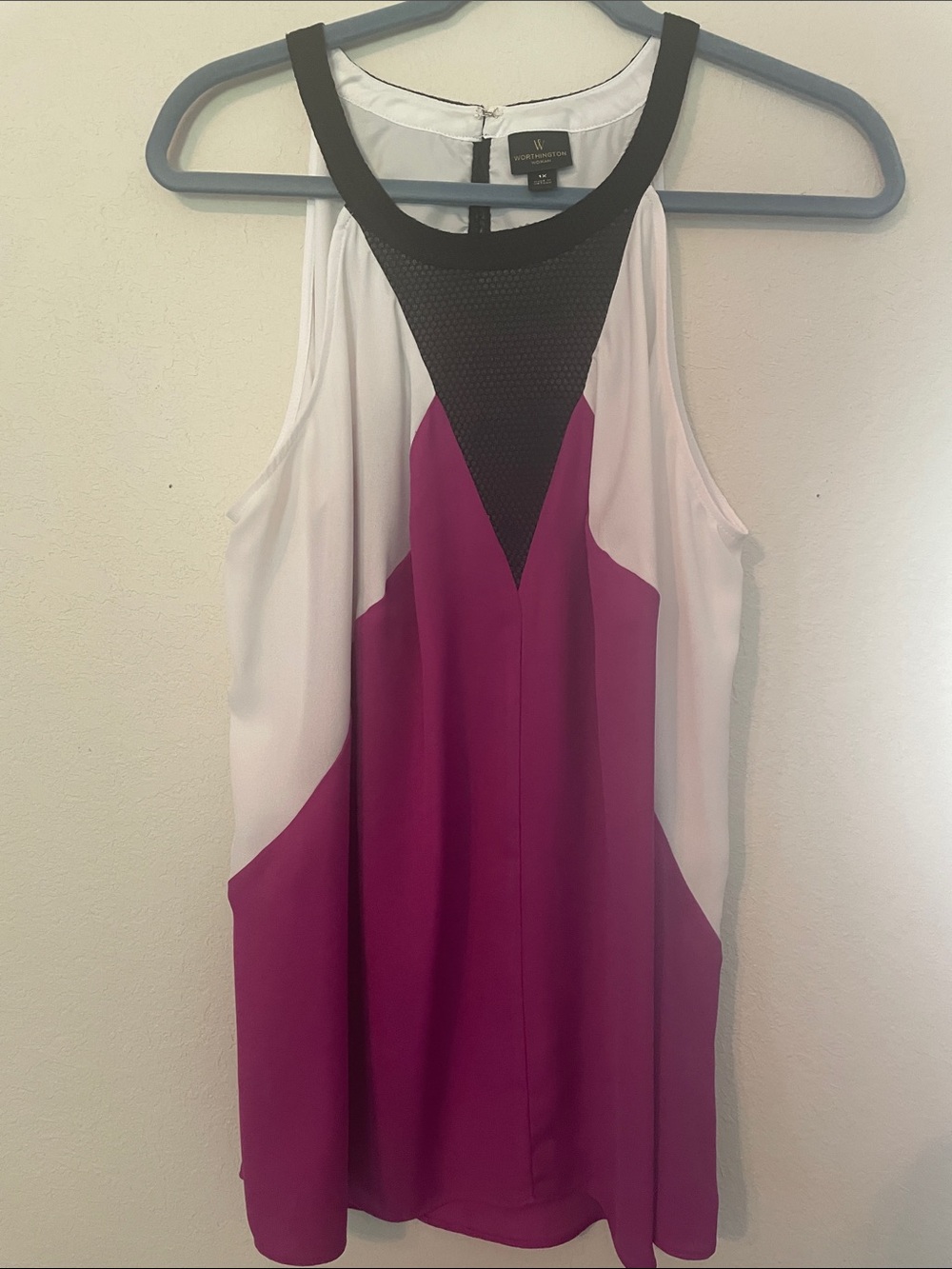 Worthington Magenta and White Colorblock Sleeveless Tank with Black Trim